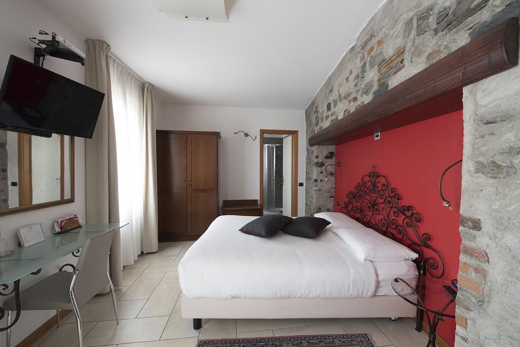 Hotel Villa Colico Exterior photo